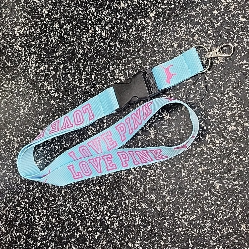 LOVE PINK keyring